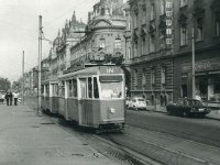 Tramvaj u ulici Antuna Mihanovića 1972. godine.jpg